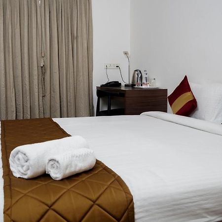 The Altruist Business Stays, Navi Mumbai-2 Екстериор снимка